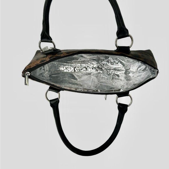 NEW Primewear insulated wine clutch cooler bag with corkscrew - Picture 2 of 8